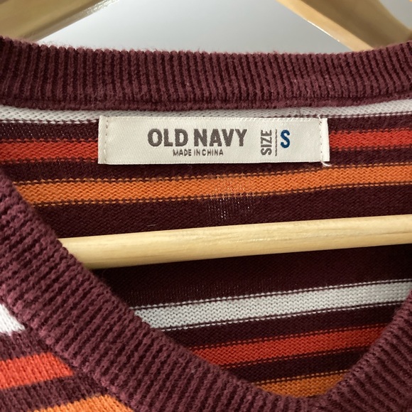Old Navy Sweater - Picture 5 of 7